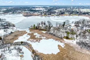 2037 Lake View Dr, Brooklyn, MI 49230 - Photo 37