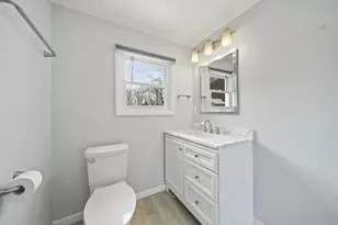 2050 Lake View Dr, Brooklyn, MI 49230 - Photo 11