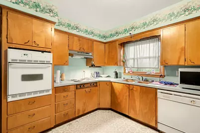 412 W Front Street, Burr Oak, MI 49030 - Photo 3