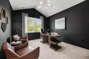 2284 Knapp Bluff Ct NE, Grand Rapids, MI 49525 - Photo 29