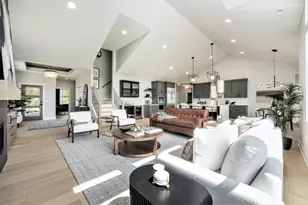 2284 Knapp Bluff Ct NE, Grand Rapids, MI 49525 - Photo 3