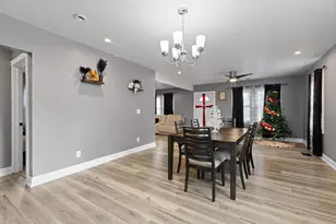 734 S Winter St, Adrian, MI 49221 - Photo 7