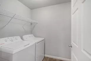 558 McKinley Ct, Three Rivers, MI 49093 - Photo 17