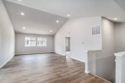 558 McKinley Court, Three Rivers, MI 49093 - Photo 7