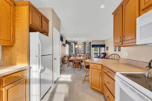 3608 Terrace Hills Ln, Jackson, MI 49203 - Photo 9