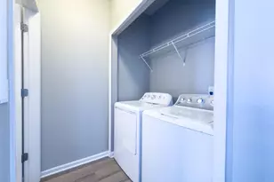 187 Center Blvd, Wixom, MI 48393 - Photo 9