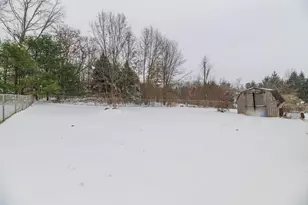 23515 Morton St, Dowagiac, MI 49047 - Photo 39
