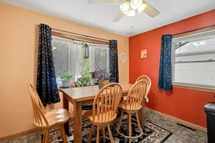 4062 Eastlake Rd, Norton Shores, MI 49444 - Photo 11