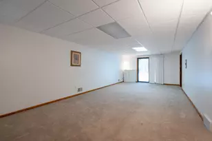 2223 Mapleton St NE, Grand Rapids, MI 49505 - Photo 19