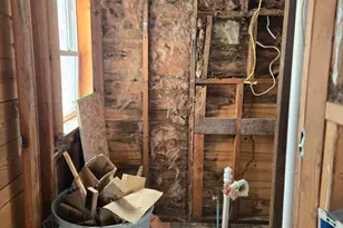 11070 E Shore Dr, Delton, MI 49046 - Photo 27