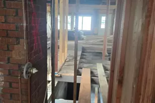 11070 E Shore Dr, Delton, MI 49046 - Photo 17