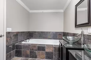 1393 Raliegh Pl, Troy, MI 48084 - Photo 29