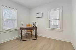 23135 Melrose Ave, Eastpointe, MI 48021 - Photo 13