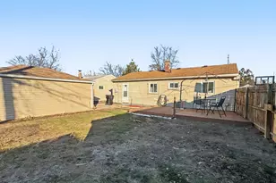 4474 16th St, Wyandotte, MI 48192 - Photo 3