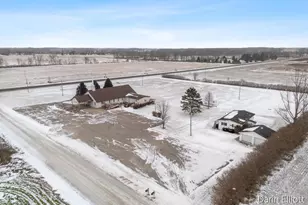 8055 S Castle Rd, Sheridan, MI 48884 - Photo 5