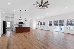 4823 Thompson Heights Dr, Adrian, MI 49221 - Photo 25