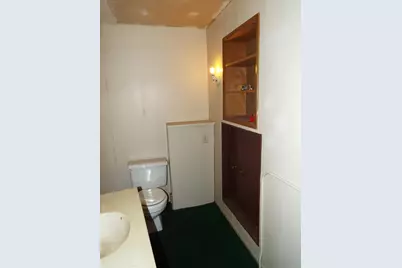 1624 E Michigan Avenue, Jackson, MI 49202 - Photo 11