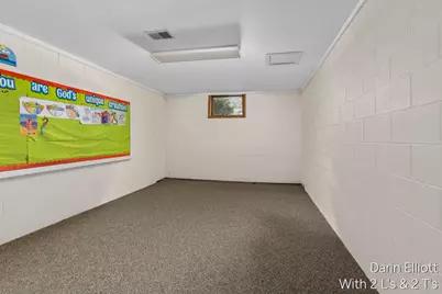8055 S Castle Road, Sheridan, MI 48884 - Photo 25