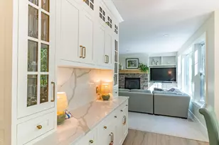 1866 Stratford Ln NW, Grand Rapids, MI 49534 - Photo 11