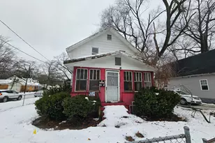 3037 5th St, Muskegon, MI 49444 - Photo 1
