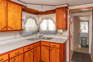 5188 Deep Point Dr, Portage, MI 49002 - Photo 9