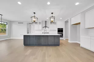 3490 Mare Cir, Commerce Township, MI 48382 - Photo 15