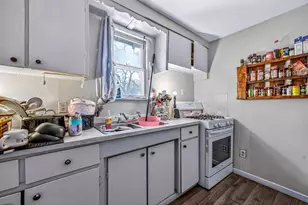 3133 Sanford St, Muskegon, MI 49444 - Photo 7