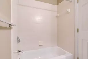 5788 Hampshire Ln, Ypsilanti, MI 48197 - Photo 17