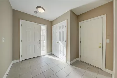 5788 Hampshire Lane, Ypsilanti, MI 48197 - Photo 3