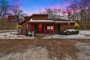 2998 N Scenic Dr, Muskegon, MI 49445 - Photo 1