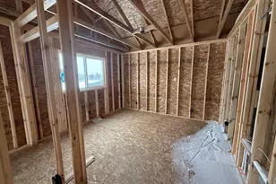 11675 Cherrybud Dr, Holland, MI 49424 - Photo 7