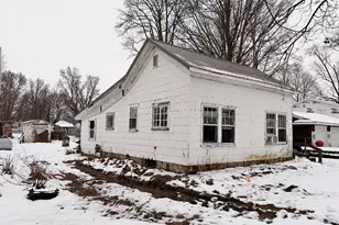 340 E Arbor Street E, Marcellus, MI 49067 - Photo 7