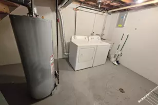 35161 Terrybrook Dr, Sterling Heights, MI 48312 - Photo 15