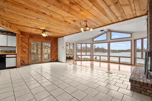 41772 N Park St, Paw Paw, MI 49079 - Photo 7