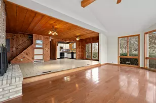 41772 N Park St, Paw Paw, MI 49079 - Photo 11