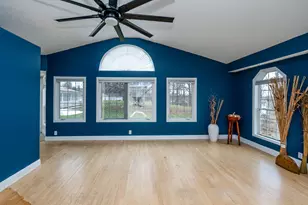 33248 M 62 W, Dowagiac, MI 49047 - Photo 13