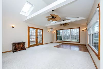 33248 M 62 W, Dowagiac, MI 49047 - Photo 19