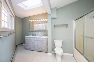 33248 M 62 W, Dowagiac, MI 49047 - Photo 17