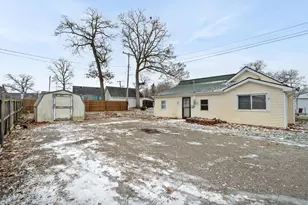 321 Ackerson Lake Dr, Jackson, MI 49201 - Photo 33