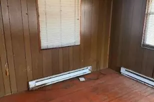 6471 W Hagar Shore Rd, Coloma, MI 49038 - Photo 7