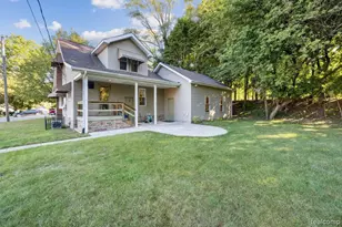 624 E Main St, Brighton, MI 48116 - Photo 23