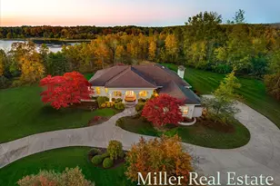 660 Indian Hills Dr, Hastings, MI 49058 - Photo 1
