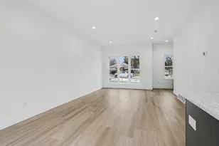 105 Lester Ave, Dowagiac, MI 49047 - Photo 15