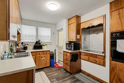 302 S Maple Street, Sturgis, MI 49091 - Photo 5