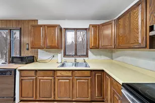 23020 13 Mile Rd, Big Rapids, MI 49307 - Photo 19