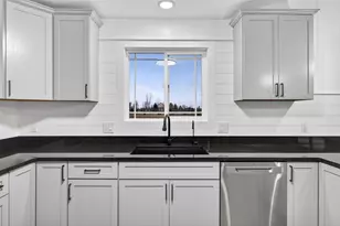 2081 S Francisco Rd, Grass Lake, MI 49240 - Photo 25