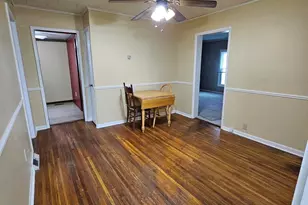 414 Quarterline St, Portland, MI 48875 - Photo 5