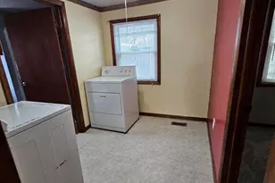 414 Quarterline St, Portland, MI 48875 - Photo 17