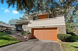 1814 McPhail St, Flint, MI 48503 - Photo 3