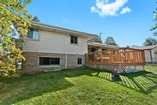 1814 McPhail St, Flint, MI 48503 - Photo 7